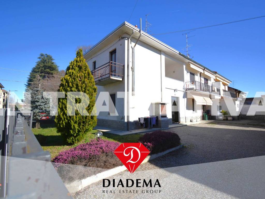 appartamento in vendita ad Albizzate