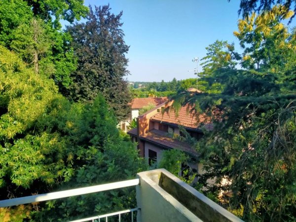 appartamento in vendita ad Albizzate