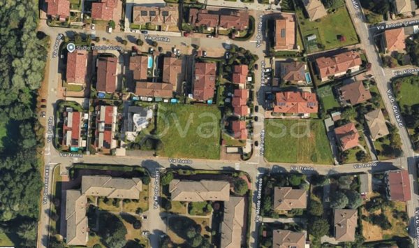 terreno agricolo in vendita ad Albizzate