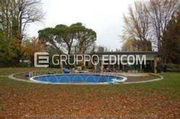 casa indipendente in vendita ad Albizzate