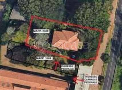 casa indipendente in vendita ad Albizzate