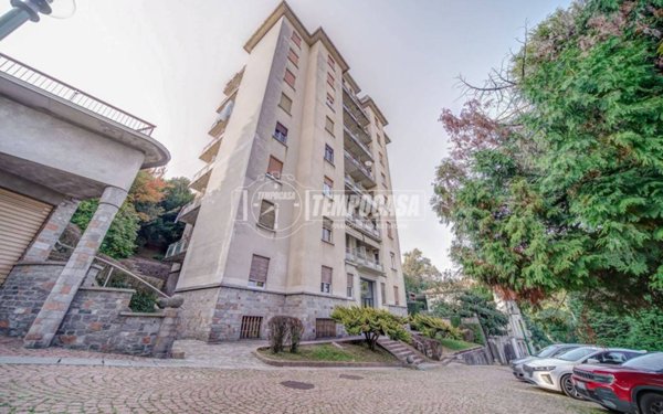 appartamento in vendita ad Albizzate
