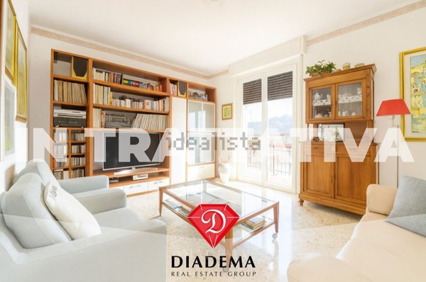 appartamento in vendita ad Albizzate