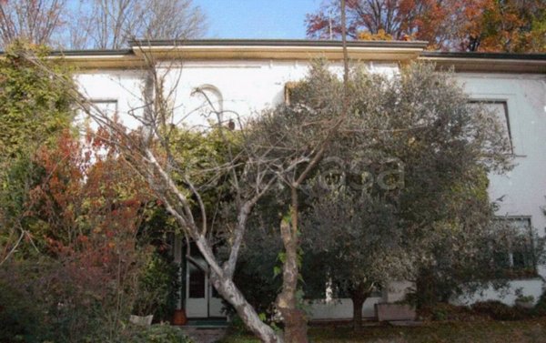 appartamento in vendita ad Albizzate