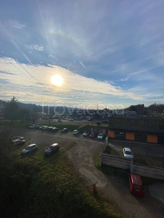 appartamento in vendita ad Albizzate