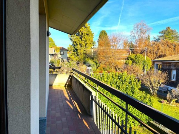 appartamento in vendita ad Albizzate