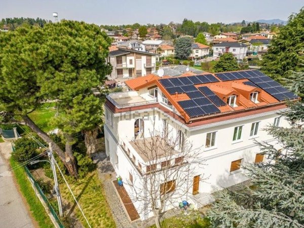 appartamento in vendita ad Albizzate