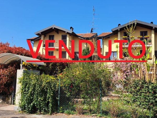 appartamento in vendita ad Albizzate