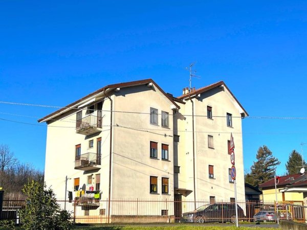 appartamento in vendita ad Albizzate