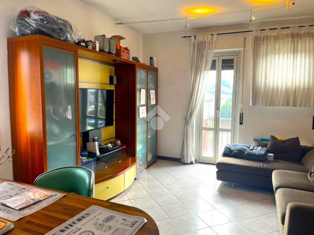 appartamento in vendita ad Albizzate