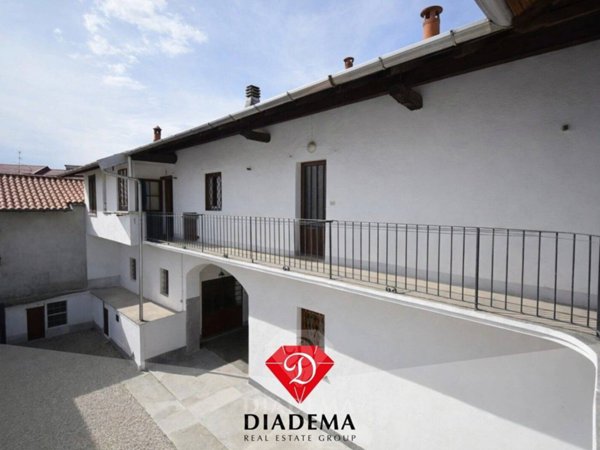 appartamento in vendita ad Albizzate