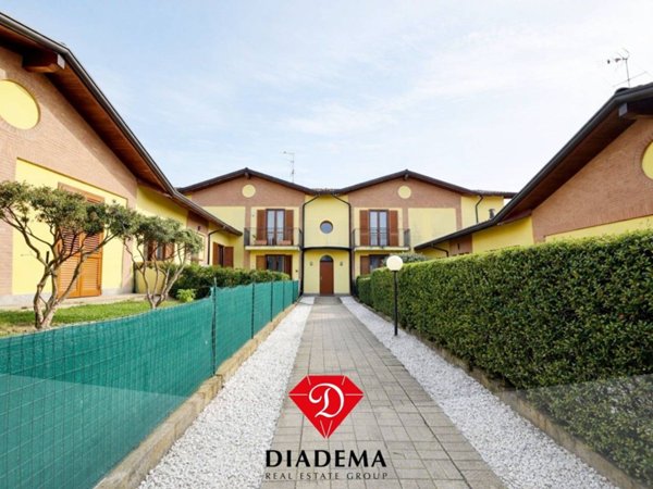 appartamento in vendita ad Albizzate