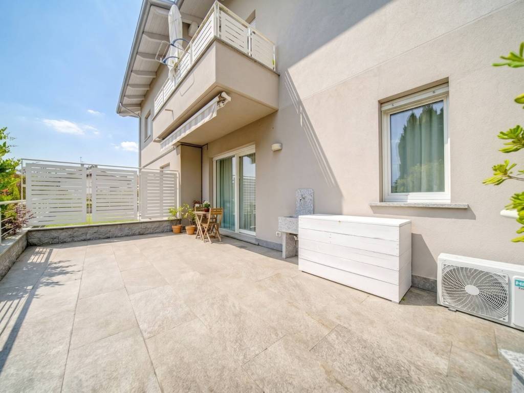appartamento in vendita ad Albizzate