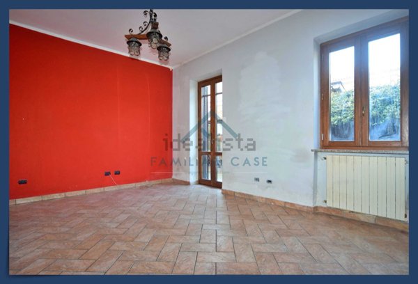 appartamento in vendita ad Albizzate