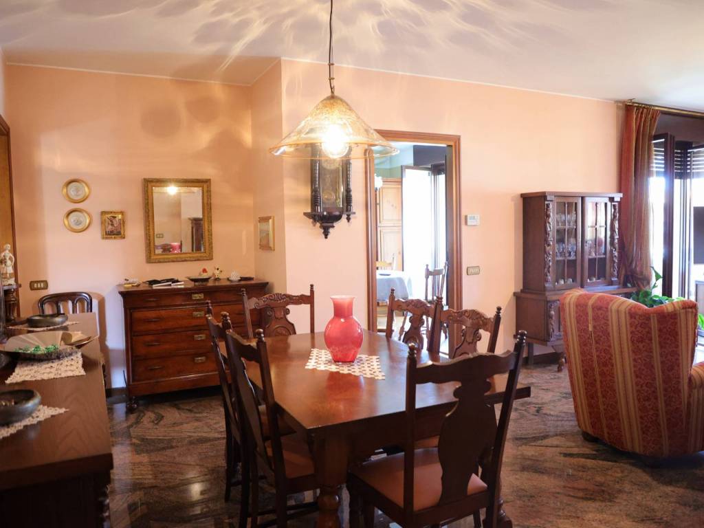 appartamento in vendita ad Albizzate