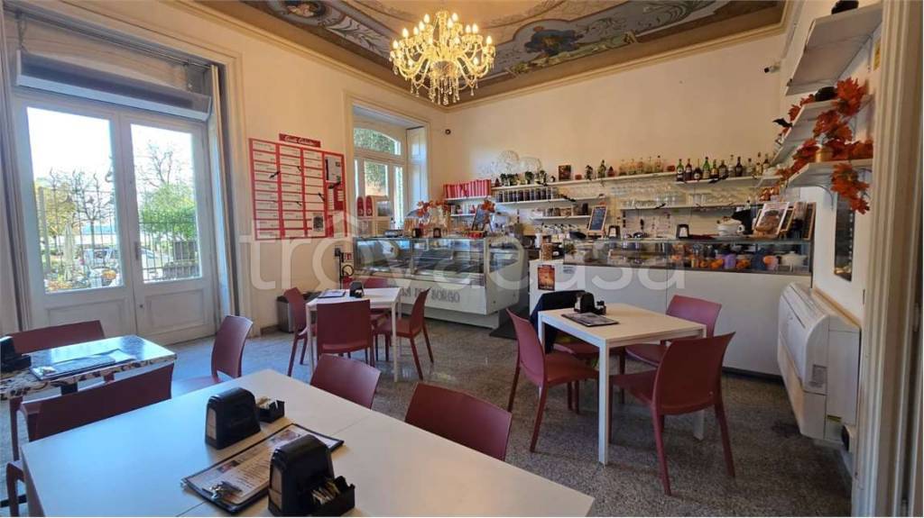quadrivano in vendita ad Angera