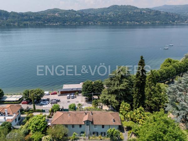appartamento in vendita ad Angera