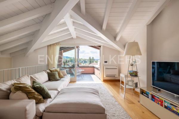 appartamento in vendita ad Angera