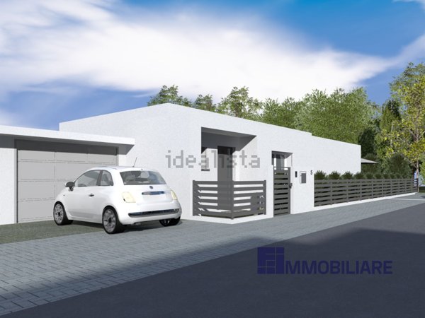 casa indipendente in vendita ad Angera