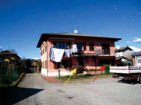 appartamento in vendita ad Angera