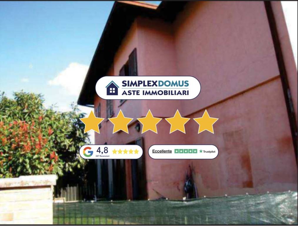 appartamento in vendita ad Angera