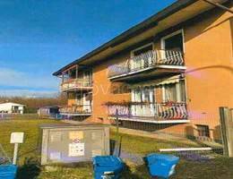 appartamento in vendita ad Angera