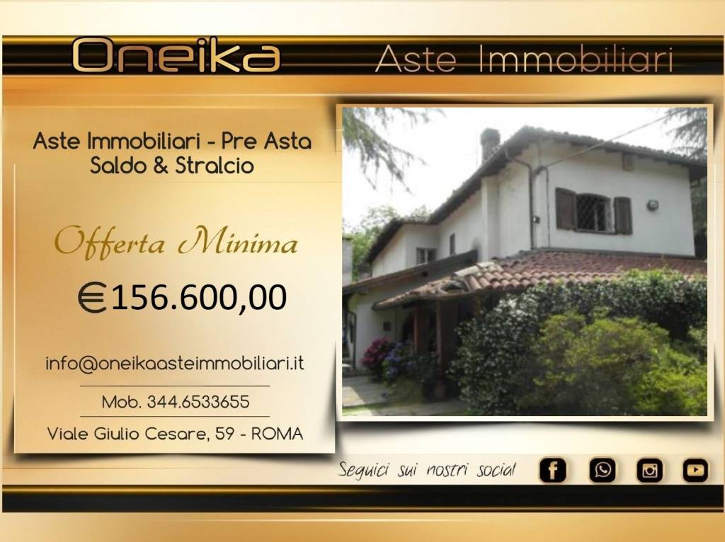 casa indipendente in vendita ad Angera