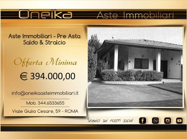 casa indipendente in vendita ad Angera in zona Barzola