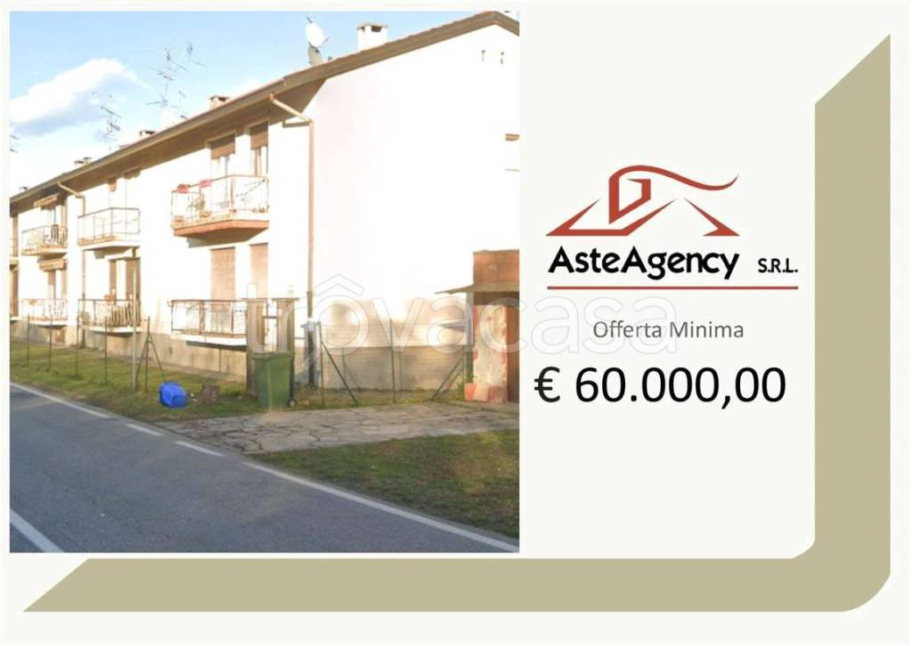 appartamento in vendita ad Angera