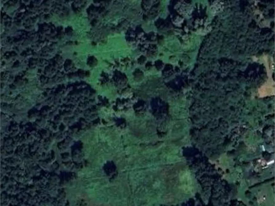 terreno in vendita ad Angera in zona Barzola