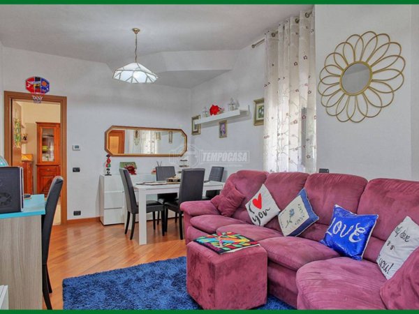 casa indipendente in vendita ad Arcisate