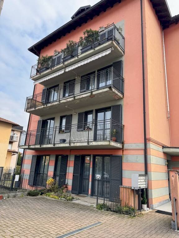 appartamento in vendita ad Arcisate
