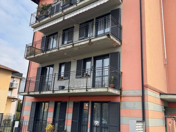 appartamento in vendita ad Arcisate