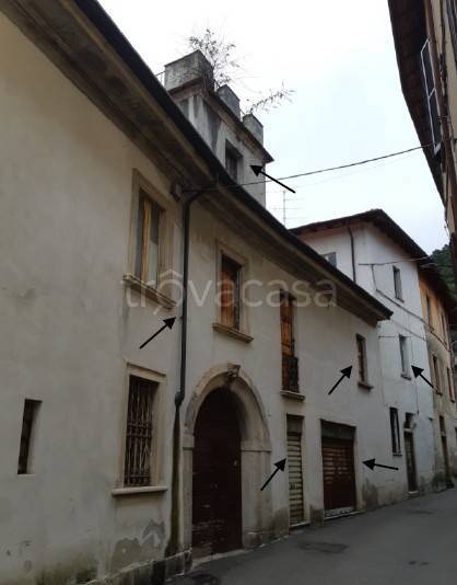 trivano in vendita ad Arcisate