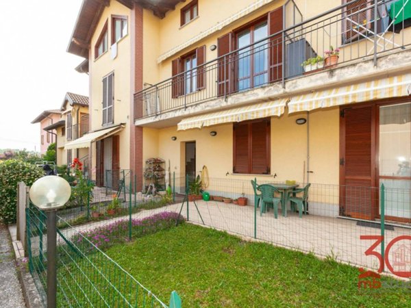 appartamento in vendita ad Arcisate