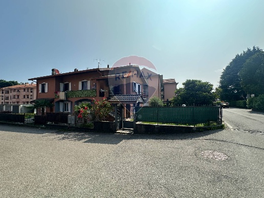appartamento in vendita ad Arcisate