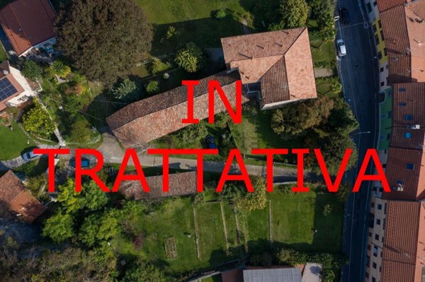 casale in vendita ad Arcisate in zona Brenno Useria