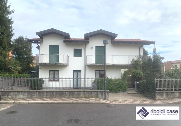 appartamento in vendita ad Arcisate