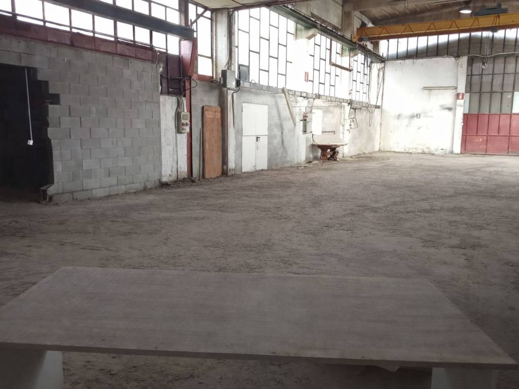 appartamento in vendita ad Arcisate in zona Brenno Useria