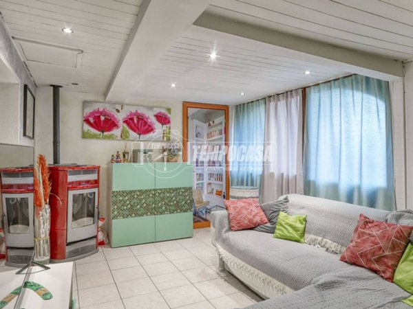 appartamento in vendita ad Arcisate