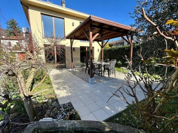 appartamento in vendita ad Arcisate