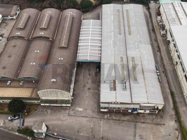 negozio in vendita ad Arcisate