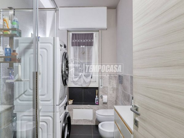 appartamento in vendita ad Arcisate in zona Brenno Useria