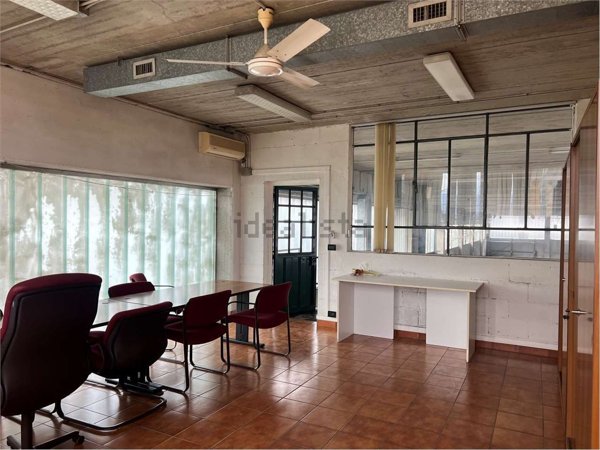 ufficio in vendita ad Arcisate