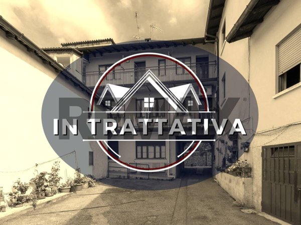 appartamento in vendita ad Arcisate in zona Brenno Useria