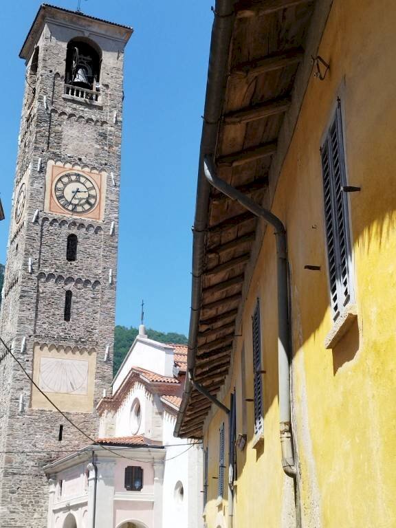 casa indipendente in vendita ad Arcisate