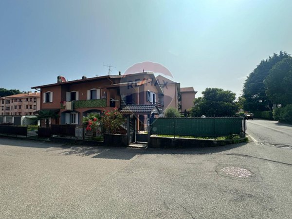 appartamento in vendita ad Arcisate