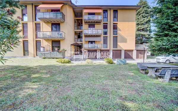 appartamento in vendita ad Arsago Seprio