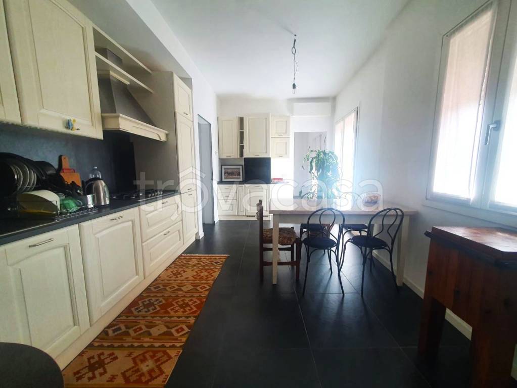 appartamento in vendita ad Arsago Seprio