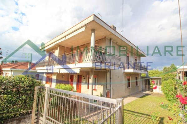 casa indipendente in vendita ad Arsago Seprio